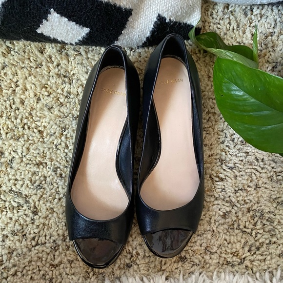 Black Cole Haan Shoes - Picture 4 of 6